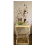 METAL WIRE SHELF WITH CRACKLE GLASS, GREEN BOWL,