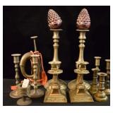 GROUPING: BRASS CANDLE STICKS, ETC.