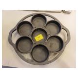 LODGE CAST IRON MUFFIN PAN