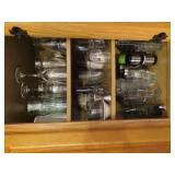 GROUPING: GLASSWARE, MUGS, STEMWARE, ETC.