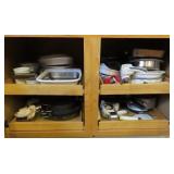 GROUPING: SKILLETS, POTS, PANS, ETC.