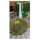 GROUPING: GLASSWARE AND VASES