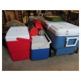 GROUPING: COOLERS, THERMOS