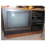 RCA FLOOR MODEL TV AND TECHINIC