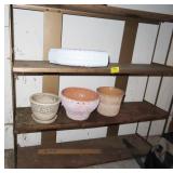 METAL SHELF AND FLOWER POTS