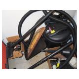 6 GALLON SHOP VAC WITH HOSES