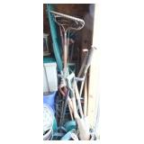 GROUPING: YARD TOOLS AND STAND