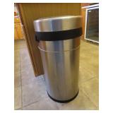 STAINLESS STEEL KITCHEN TRASH CAN