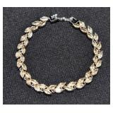 7.11 CT. MORGANITE ESTATE STYLE BRACELET