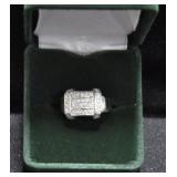 WHITE TOPAZ ESTATE TYPE RING