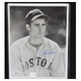 BOBBY DOERR SIGNED PHOTOGRAPH