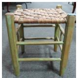 COUNTRY WOVEN SEAT STOOL