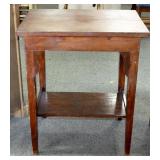 PRIMITIVE STYLE LAMP TABLE