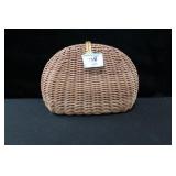 LA REGALE LTD. HAND MADE LADY