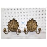 PAIR OF BRASS SHELL PATTERN CANDLE SCONCES
