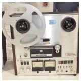 PIONEER REEL TO REEL TAPE DECK