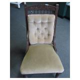ANTIQUE VICTORIAN UPHOLSTERED SIDE CHAIR