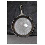10 1/2" CAST IRON SKILLET
