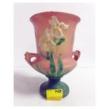 ROSEVILLE 923-8 IRIS VASE
