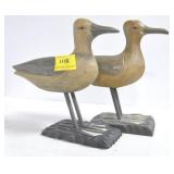 2 CARVED SEAGULLS