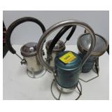 4 BATTERY OPERATED LANTERNS