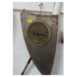 SHIELD CLOCK WITH PARTIAL SPEAR