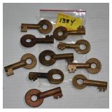 10 LOUISVILLE & NASHVILLE RAILROAD LOCK KEYS (1)