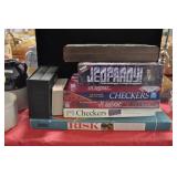 ASSORTED GAMES, HUMAN BEHAVIOR ENCYCLOPEDIAS