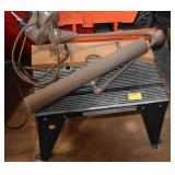 ROUTER TABLE AND LIGHT
