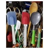 GROUPING: VINTAGE AND MODERN KITCHEN UTENSILS
