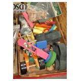 BOX WOOD TOYS & CRAFT PIECES