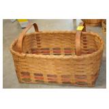 WOVEN BASKET