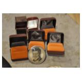 BOX ASSORTED PURSES