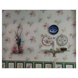 GROUPING: WALL SHELF, DÉCOR PLATES, ETC.