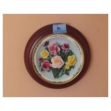 WALL DÉCOR: 2 PRINTS, FLORAL APLIQUE PLATE AND