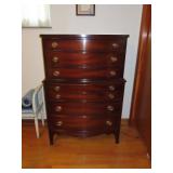 DIXIE FURNITURE - MAHOGANY CHEST ON CHEST - 3/4 DR