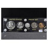 1962 PROOF SET IN CAPITAL HOLDER