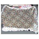 HAND MADE DOUBLE WEDDING RING QUILT