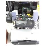DESK TOP COMPUTER COMPONENTS: HP MONITOR