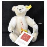 STEIFF BEAR - CIRCA 1980