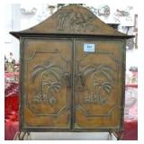 DOUBLE DOOR METAL TABLE TOP CABINET