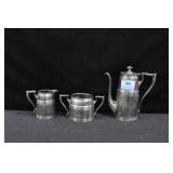 KNICKERBOCKER SILVER CO. TEA POT, SUGAR AND CREAME