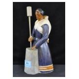 WOOD CARVED NATIVE AMERICAN LADY WITH CHILD