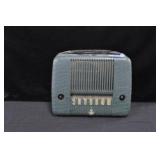 VINTAGE EMERSON PORTABLE RADIO