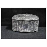WILCOX SILVER PLATE DRESSER BOX