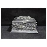 PAIRPOINT SILVER PLATE DRESSER BOX