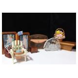 GROUPING: WALL SHELF, C&S STANDS, RECEIPE BOX,