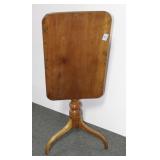 ANTIQUE RECTANGULAR TILT TOP TABLE