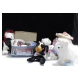 GROUPING: STUFFED ANIMALS AND MUGS