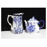 BLUE/WHITE CERAMIC TEA POT & 7 1/2" BLUE/WHITE